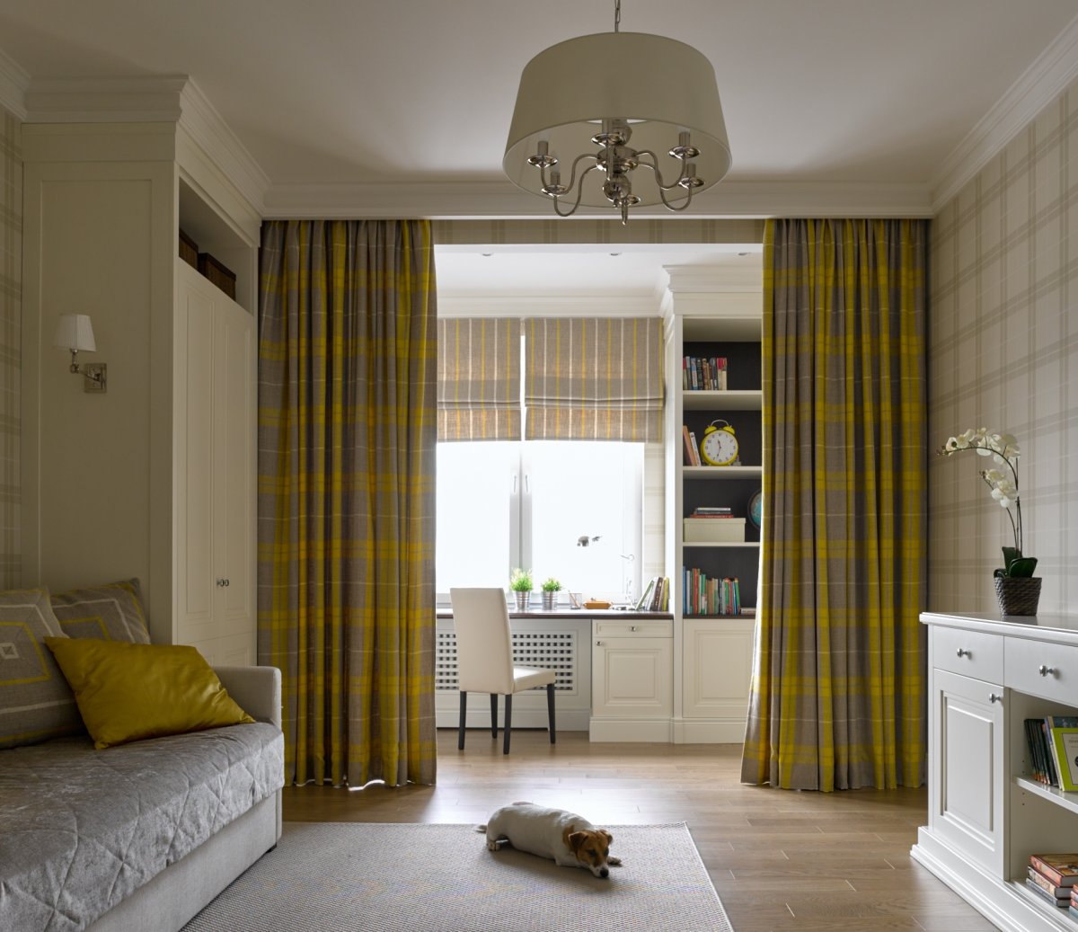 Зонирование комнаты шторами