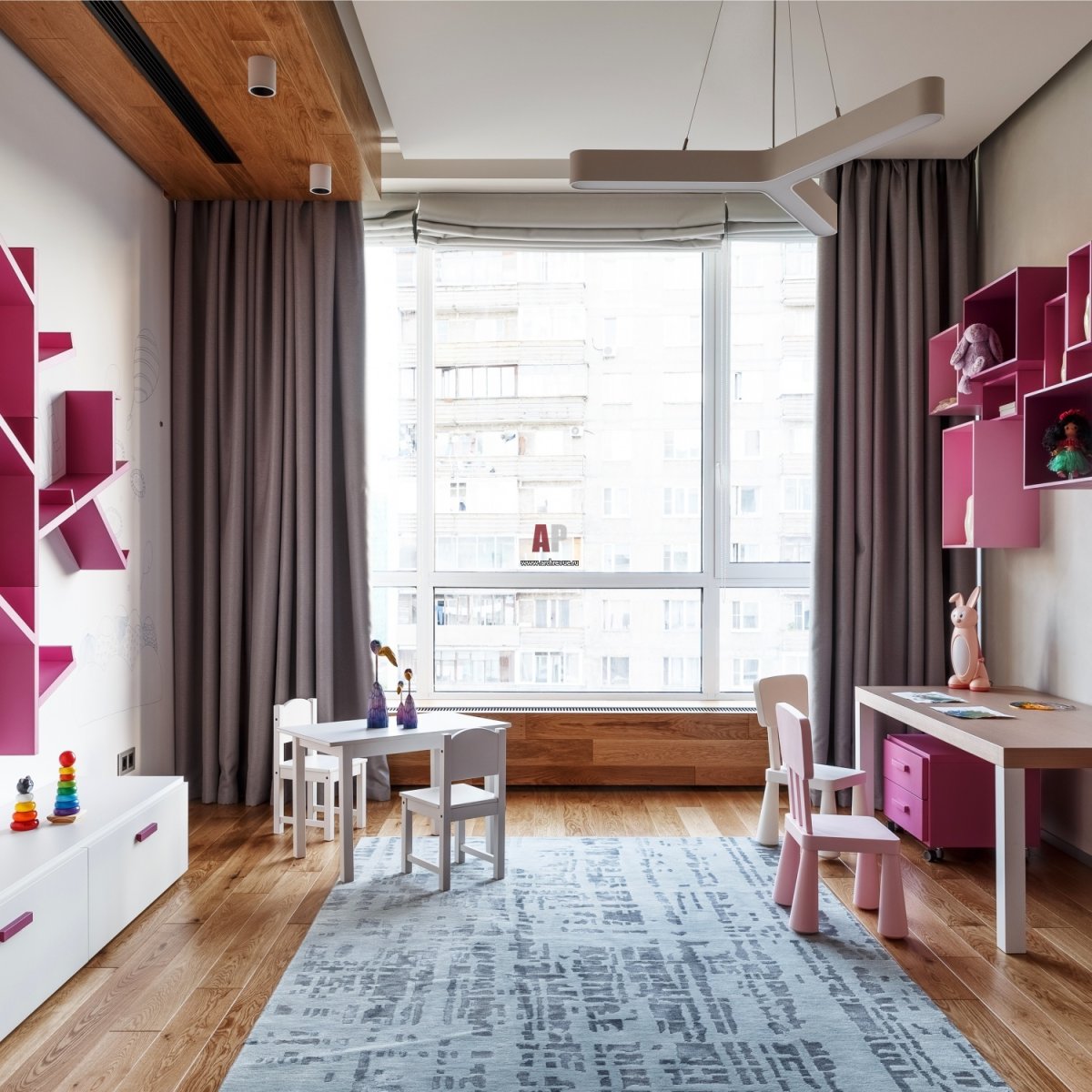 Детская с панорамным окном