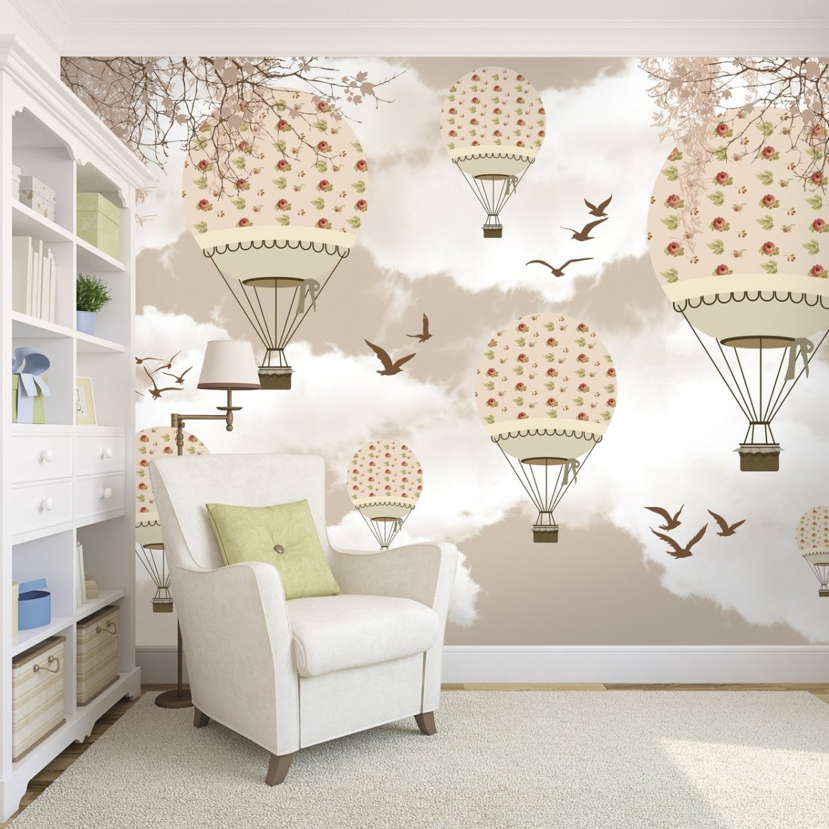 Воздушный шар в интерьере детской