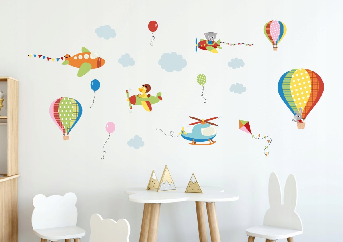 Воздушный шар в детском интерьере