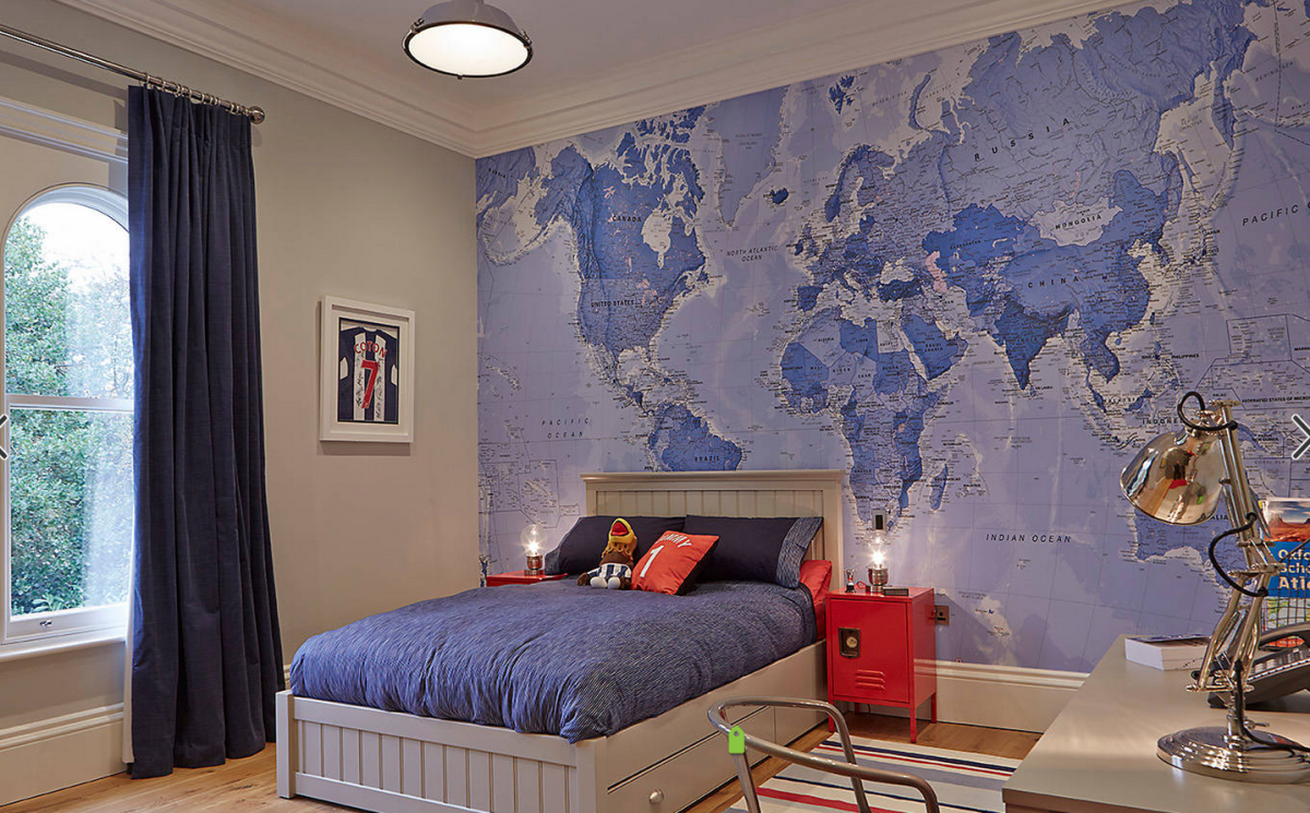 Стена в комнате подростка