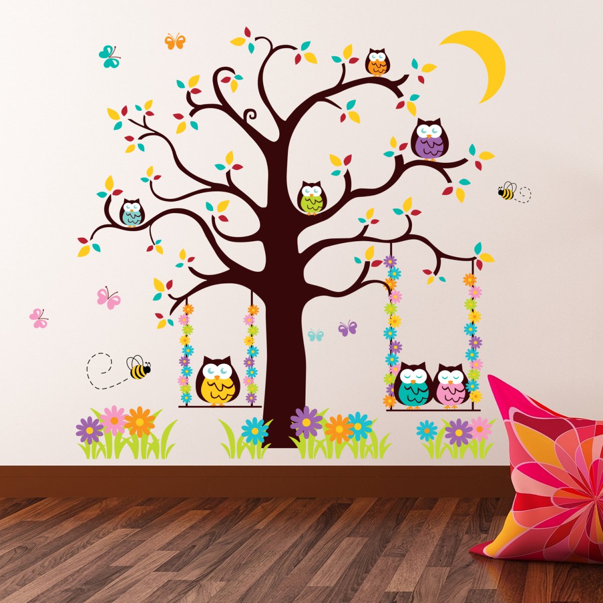 Дерево на стену с фоторамками