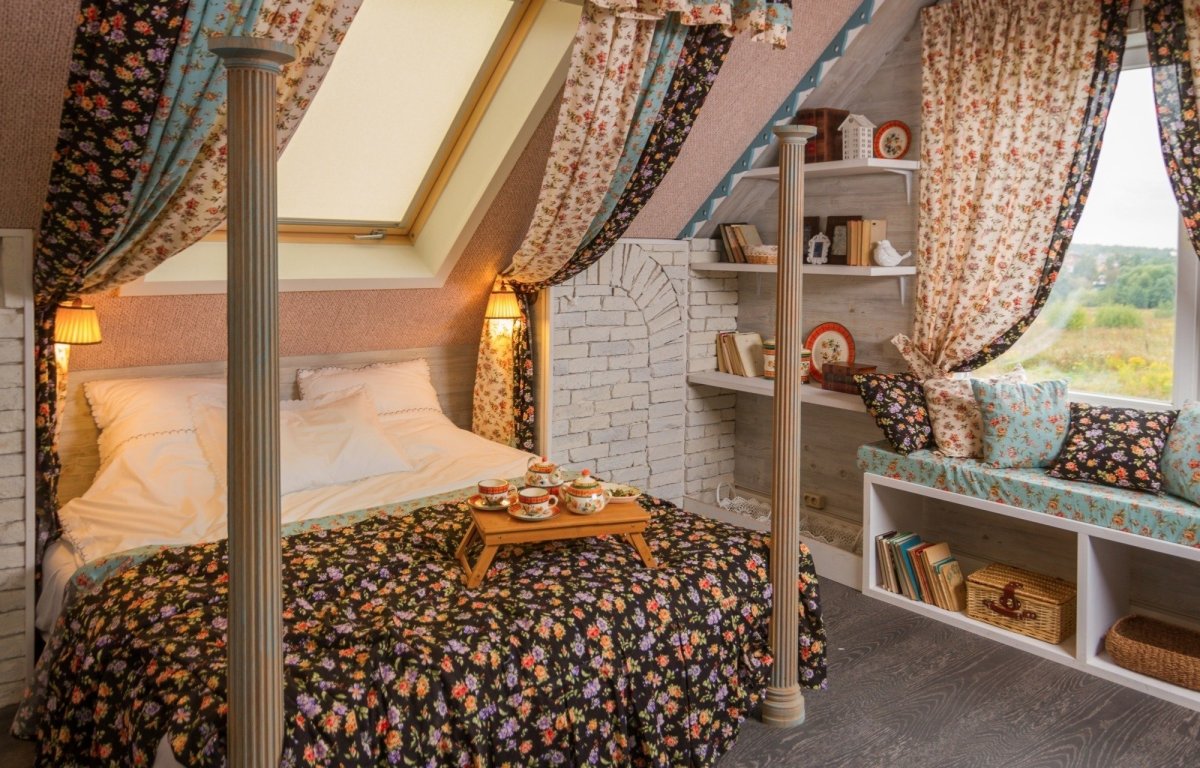 Уютная мансарда на даче