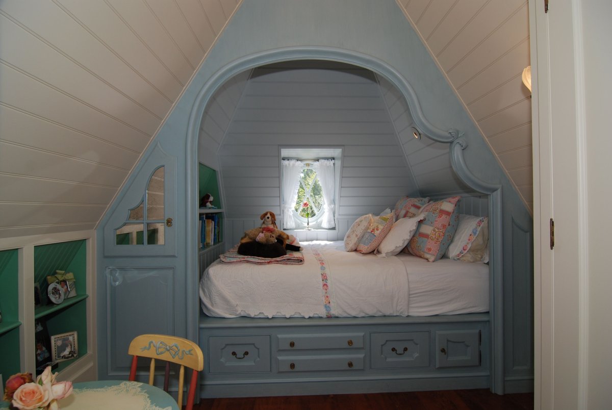 Альков в мансарде