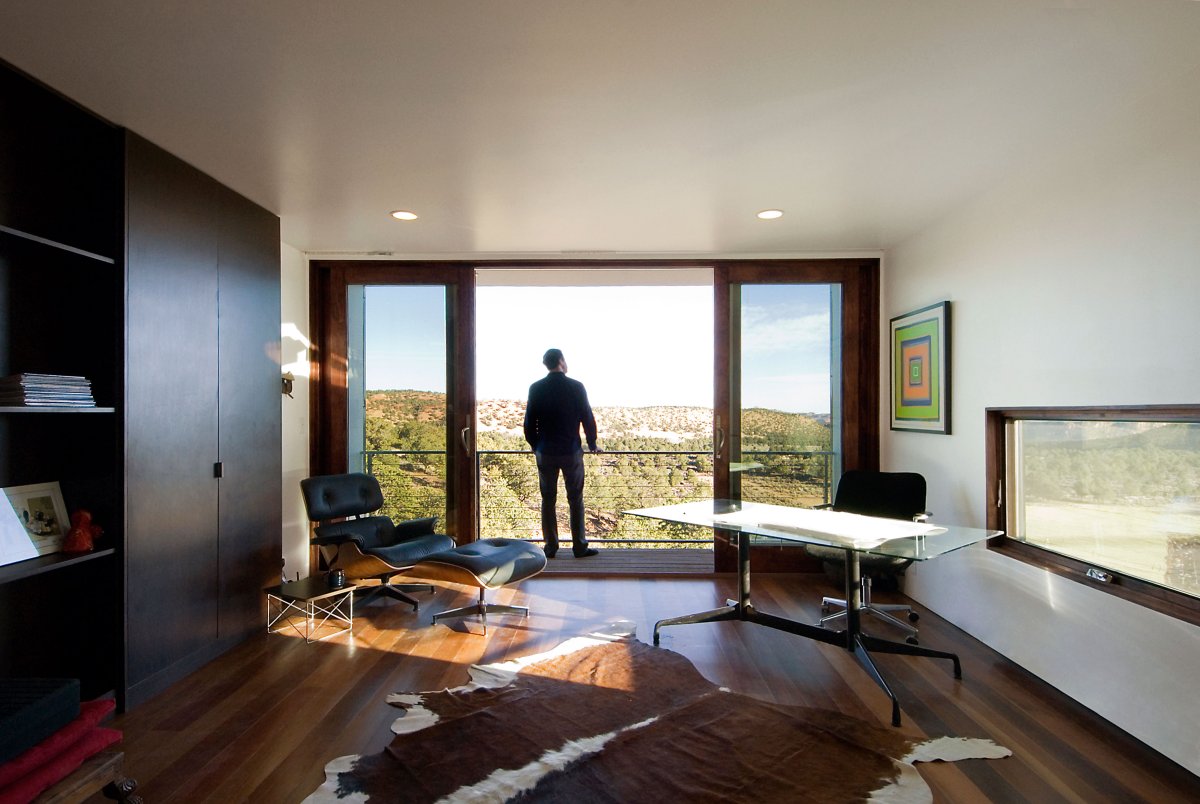 Детская комната с панорамным окном