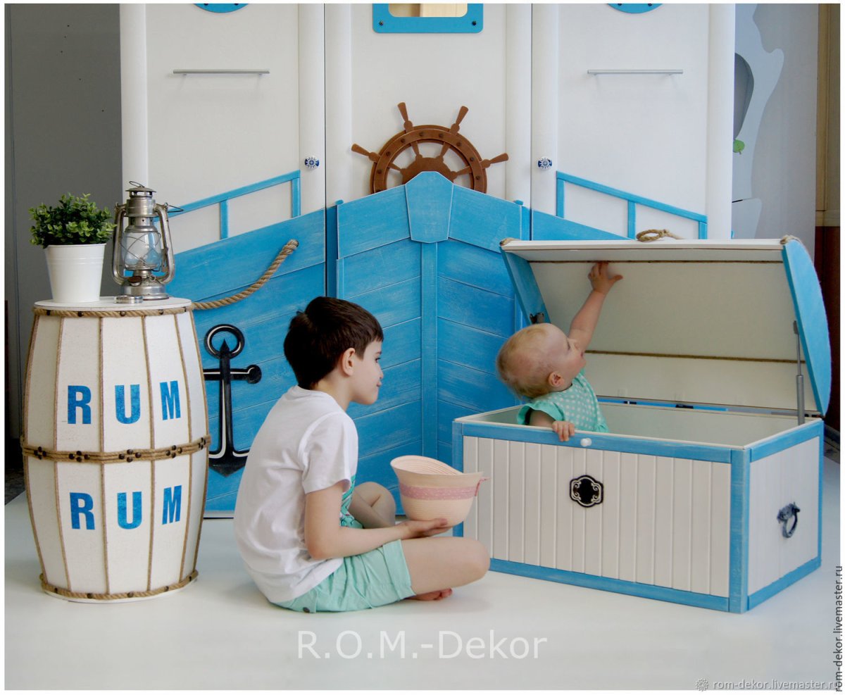 Кровать в морском стиле для мальчика
