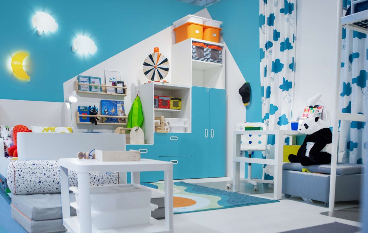 Мольберт в интерьере детской