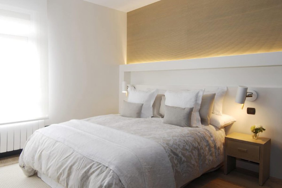 Люстра в спальню