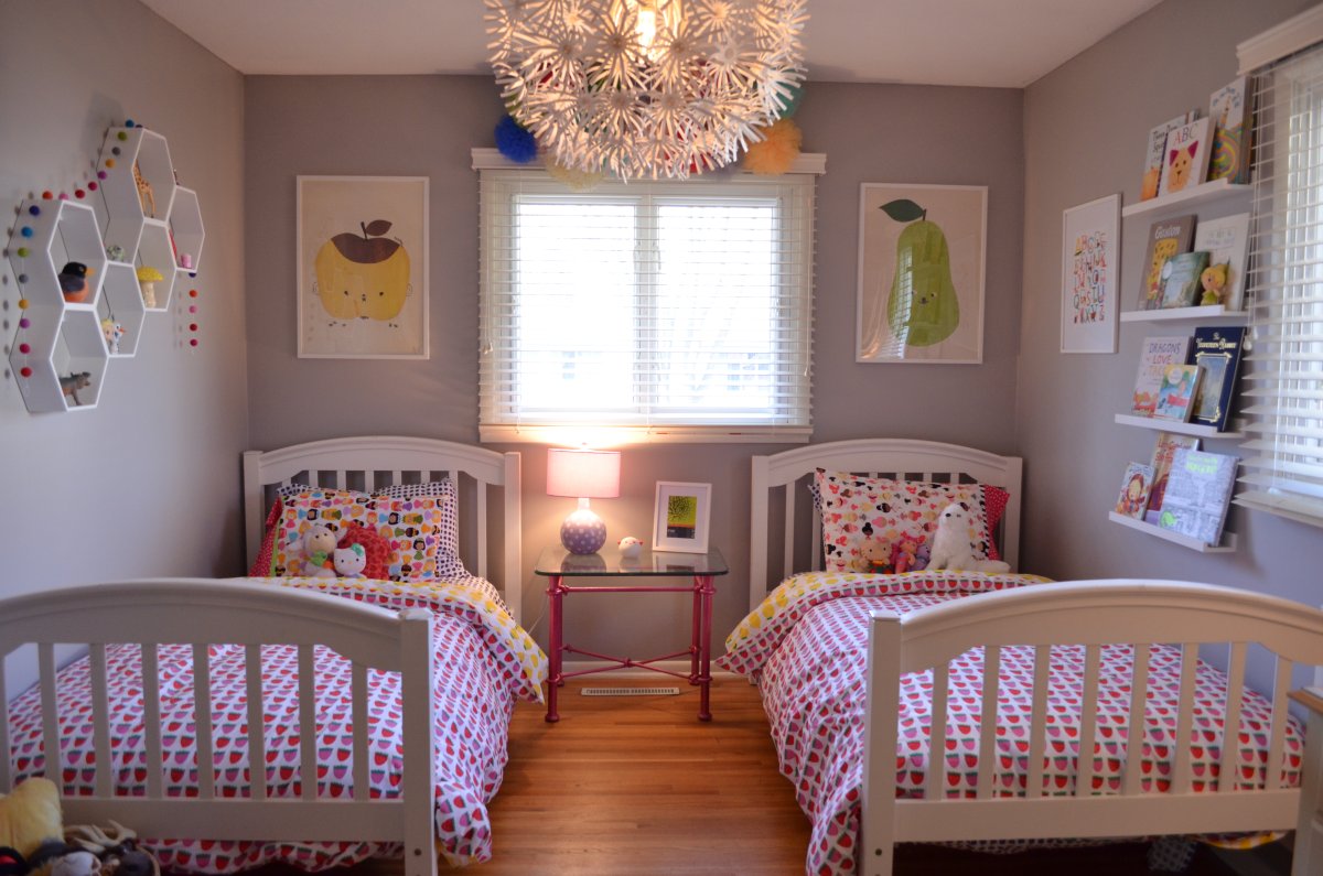 Комната для близнецов девочек