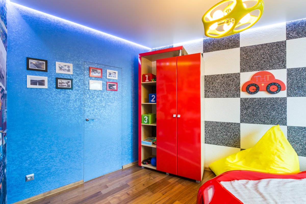 Жидкие обои в интерьере спальни