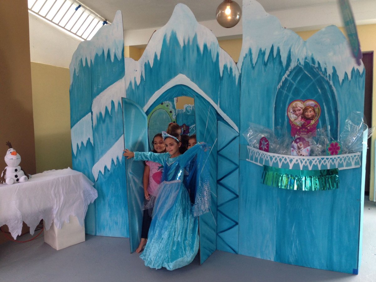 Декорации в стиле Холодное сердце