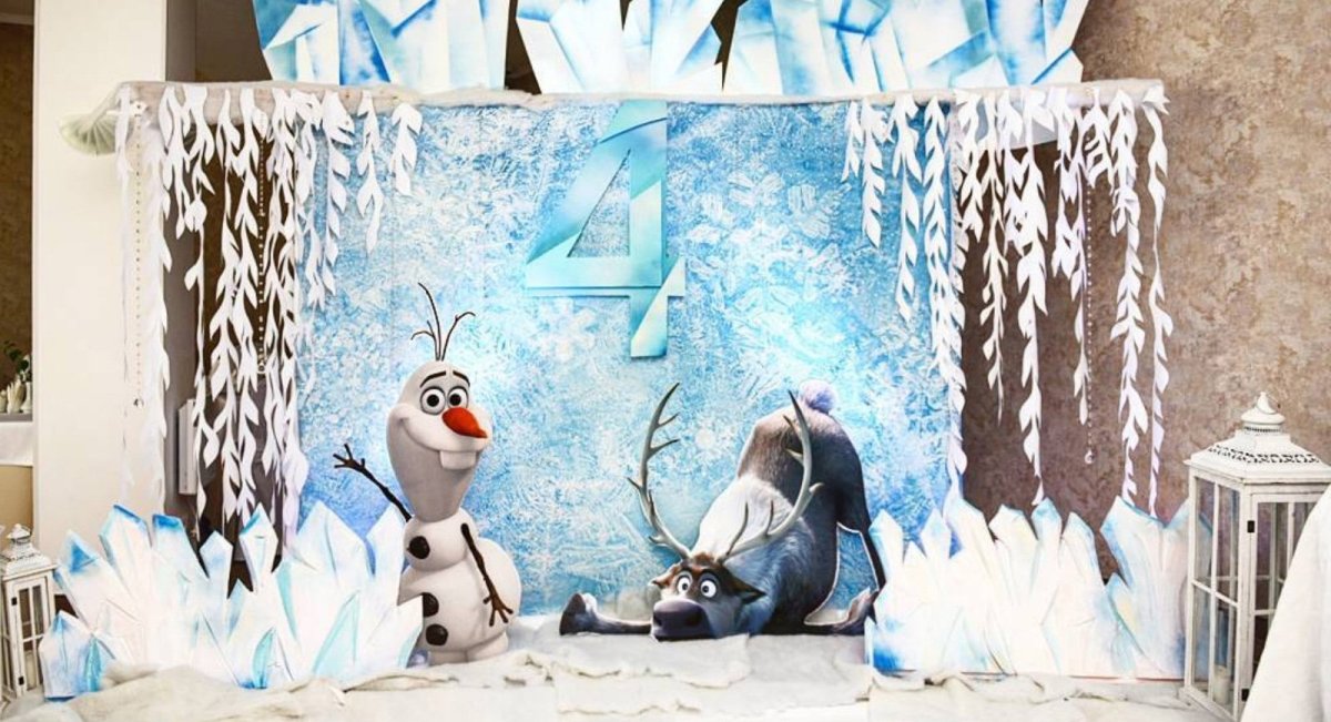 Снежные декорации