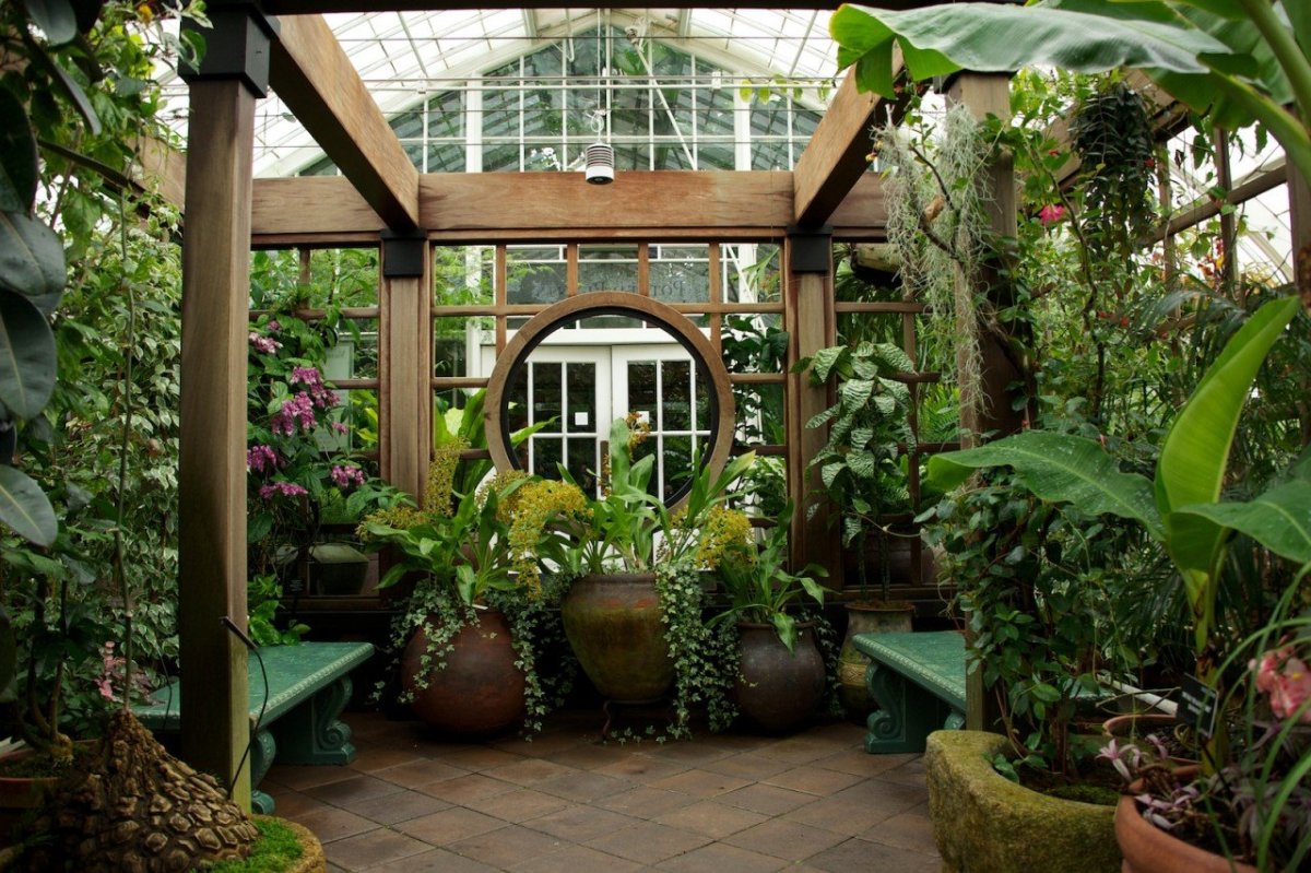 Оранжереи и зимние сады