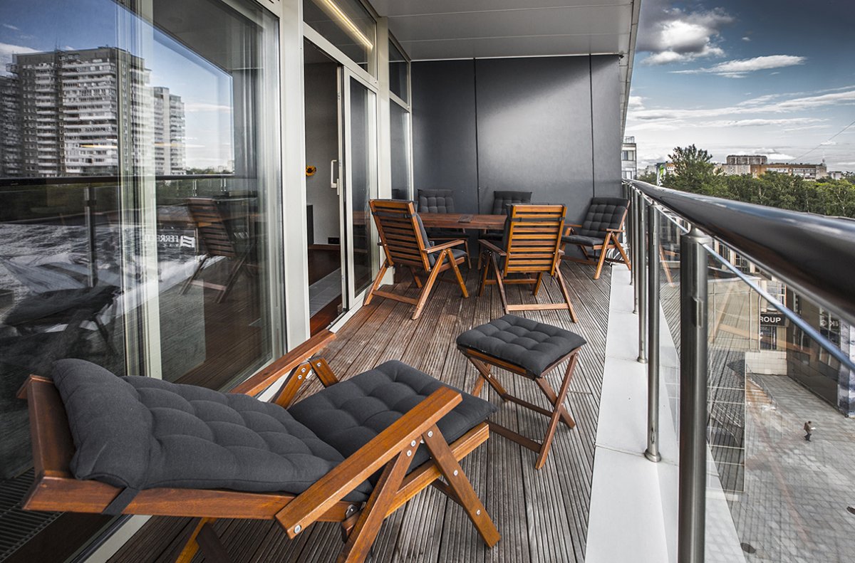 Балкон в стиле террасы