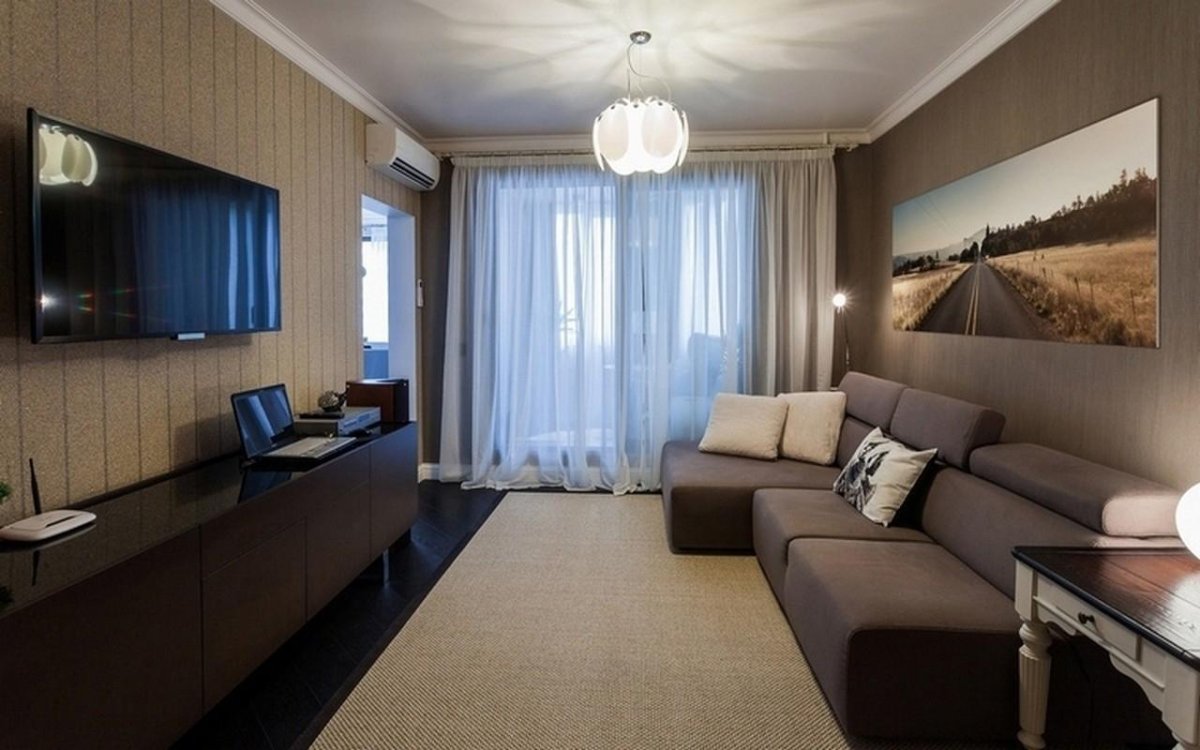 Гостиные совмещенные с балконом