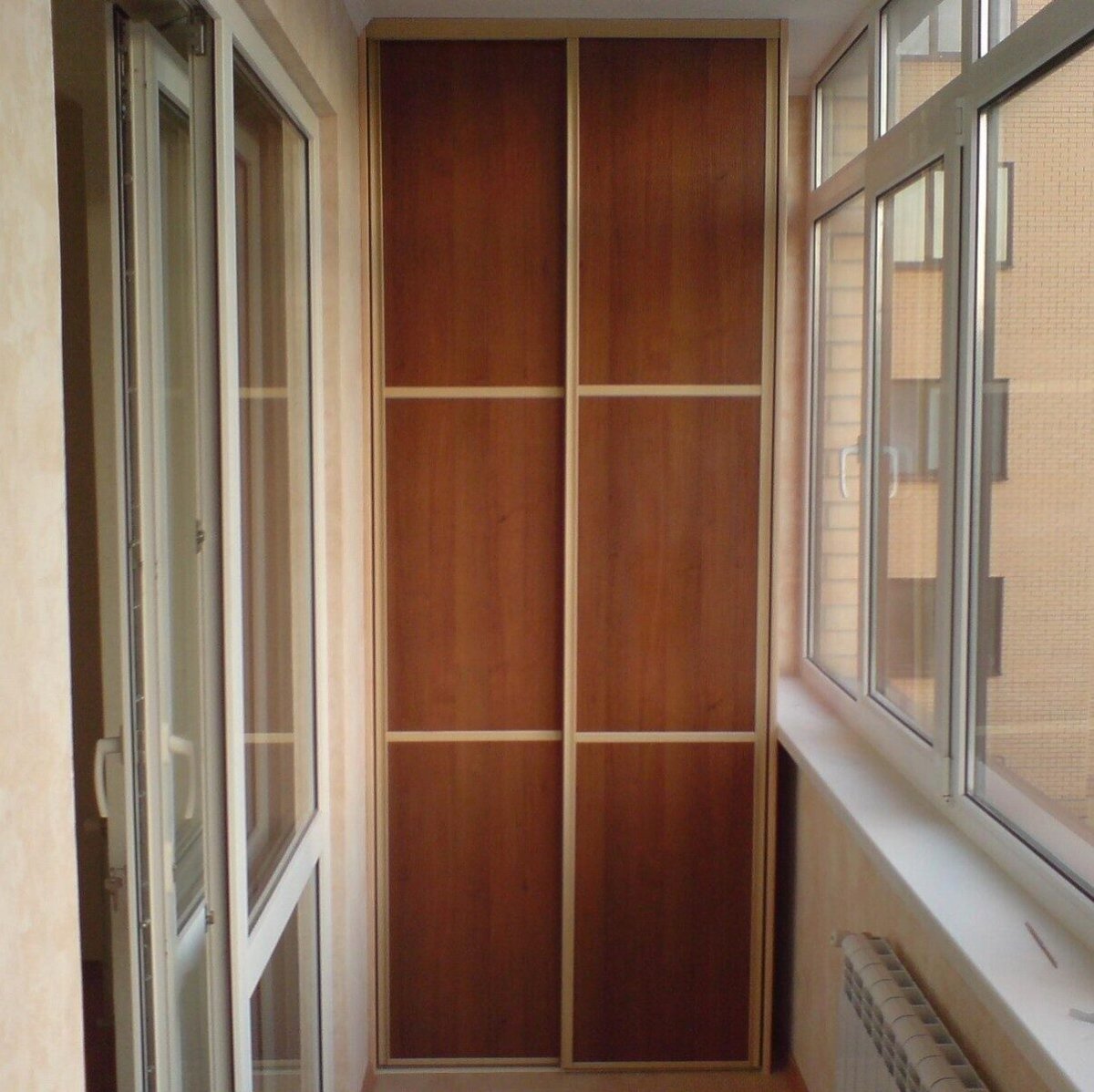 Тумбочка на балкон