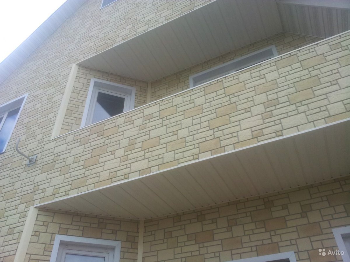 Пластиковая вагонка для балкона