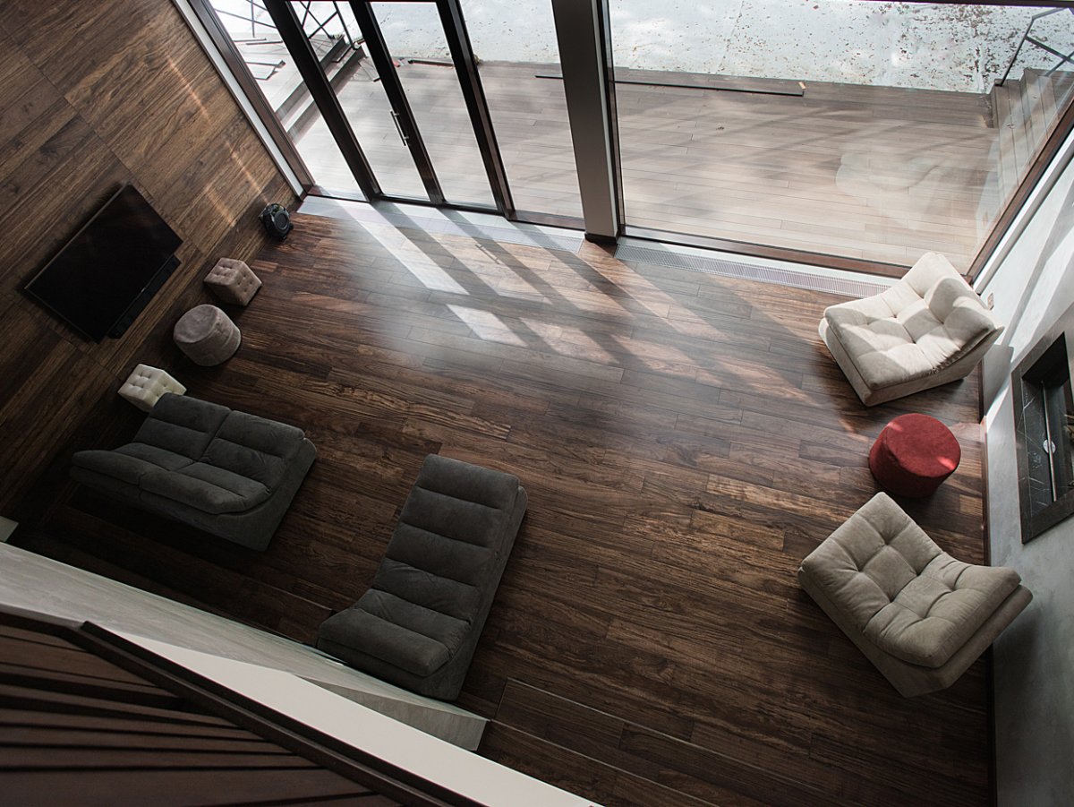 Стеновой паркет на балкон