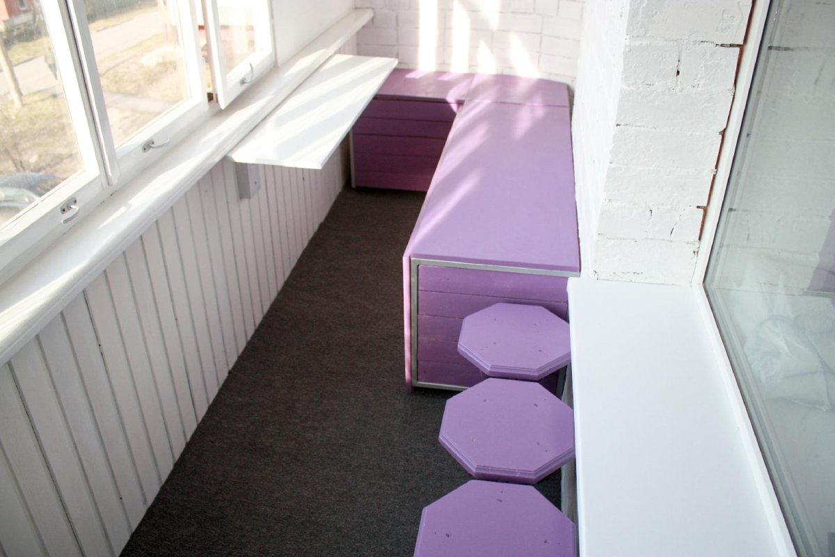 Ковролин на мансарде