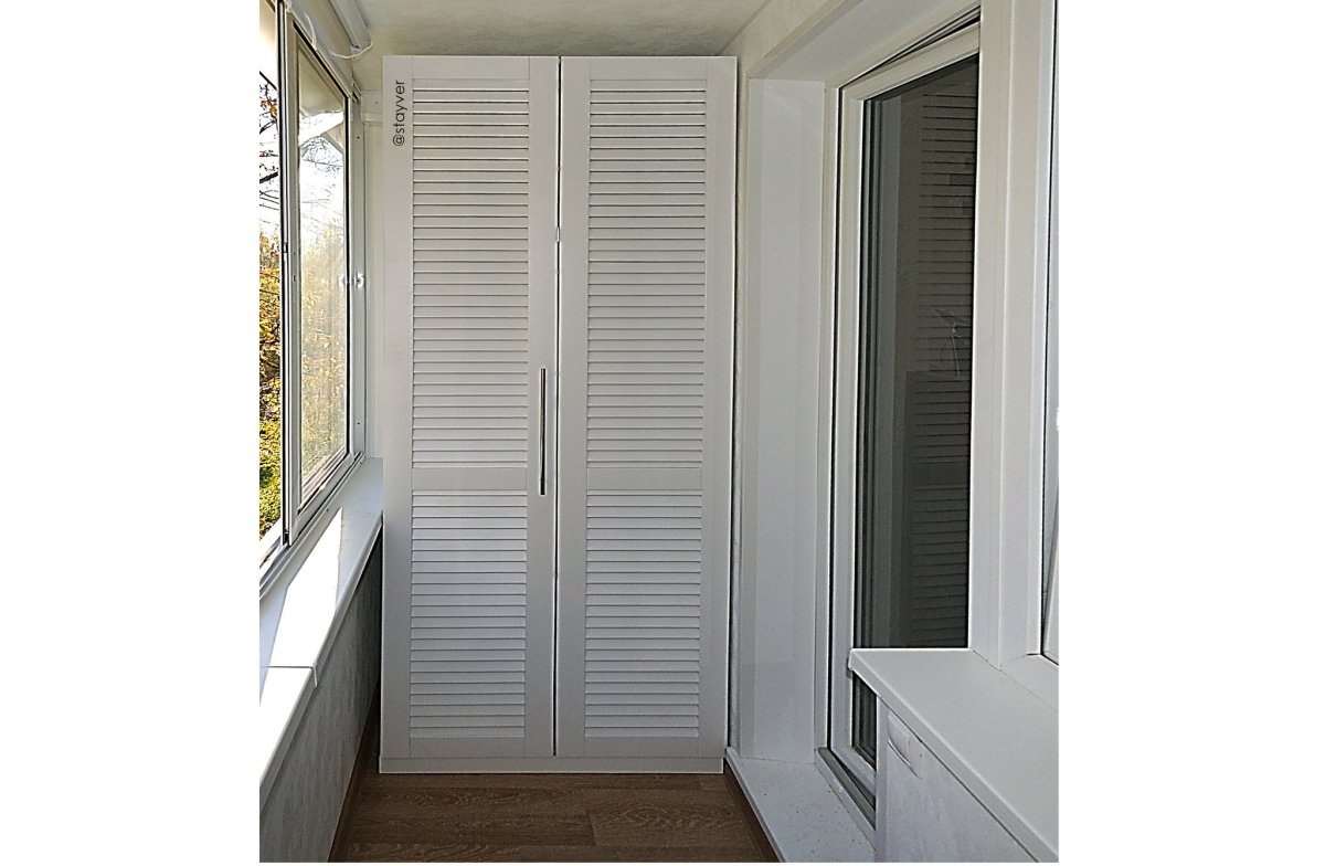 Шкаф купе на балкон