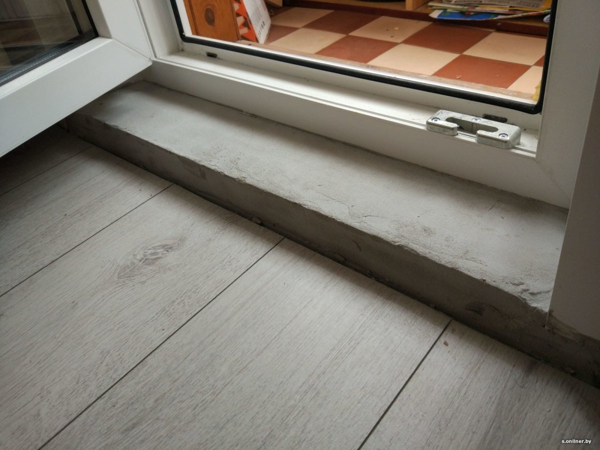 Порог на балконную дверь