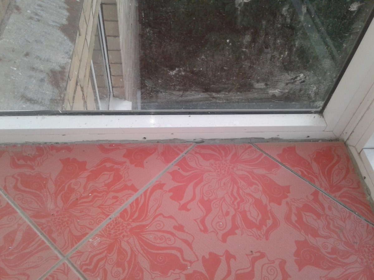 Порог на балкон