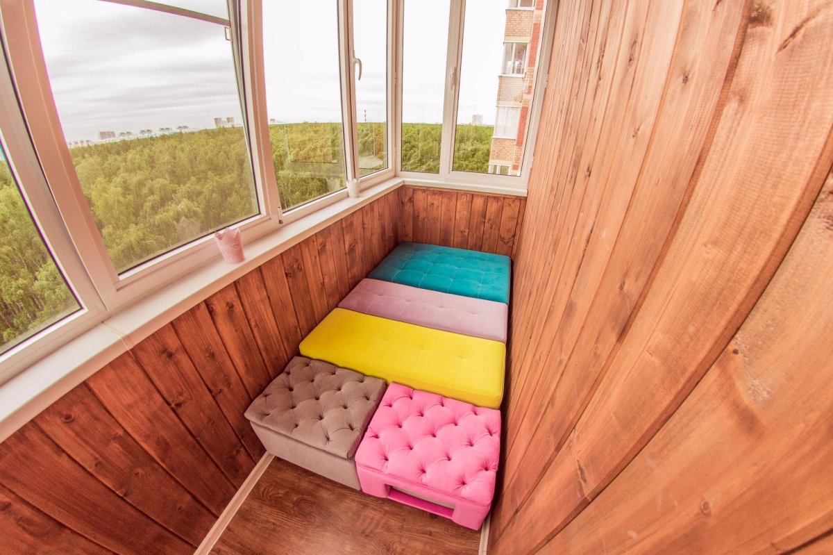 Кресло на лоджию