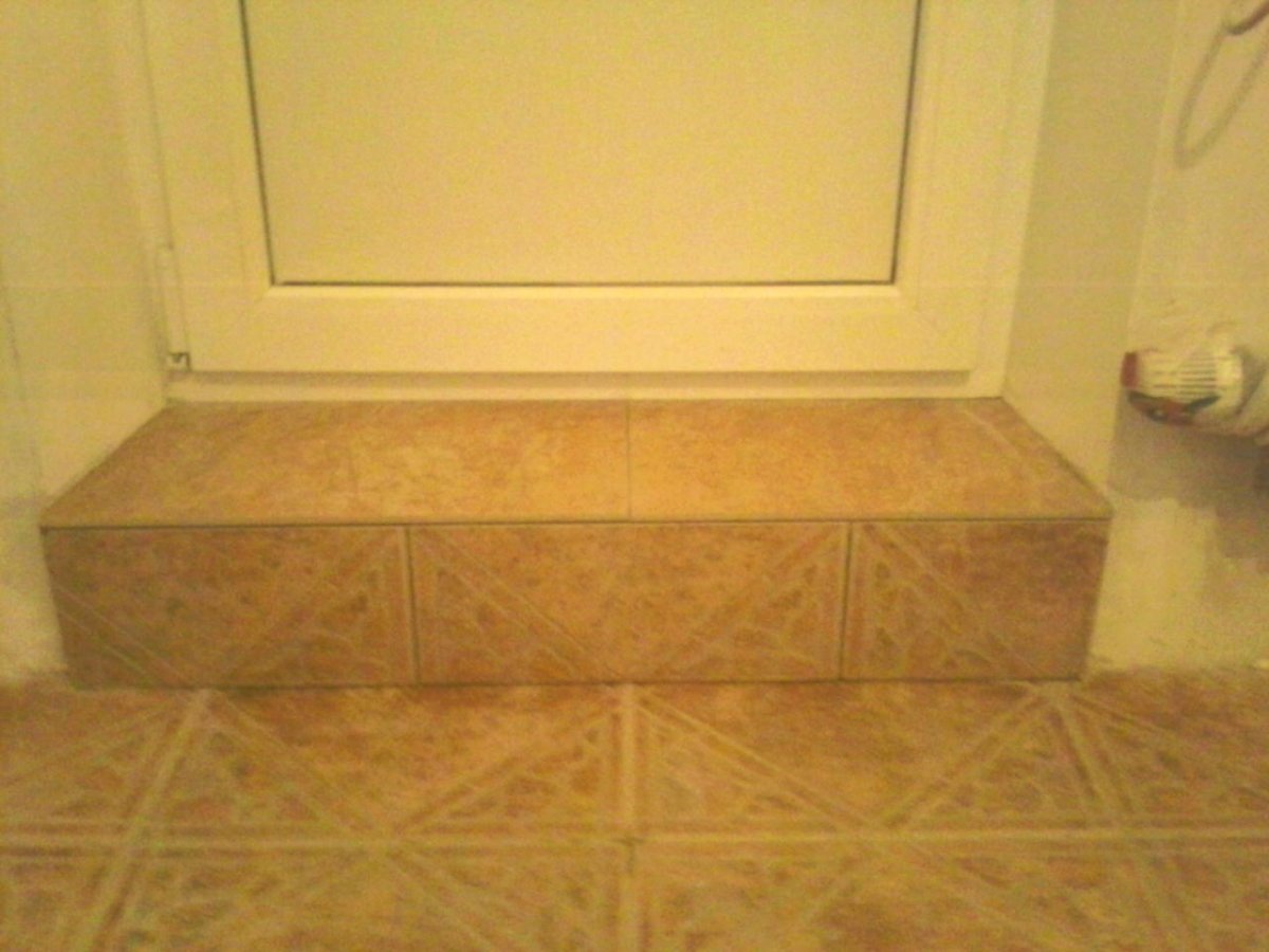 Порог на балкон из плитки