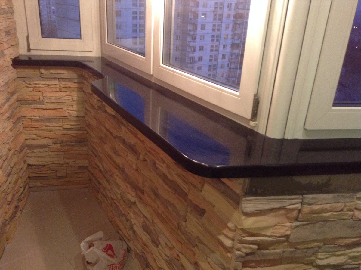 Подоконник из искусственного камня под мрамор