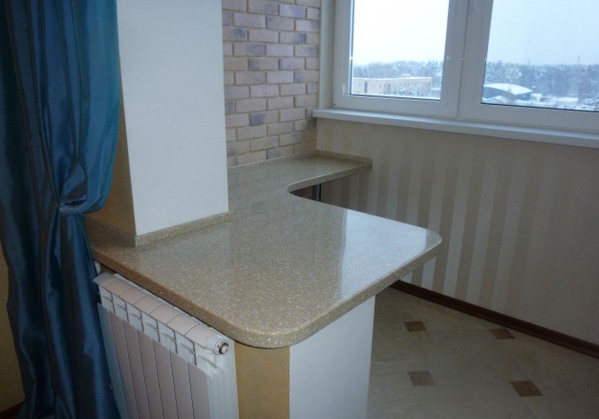 Отделка утепленного балкона