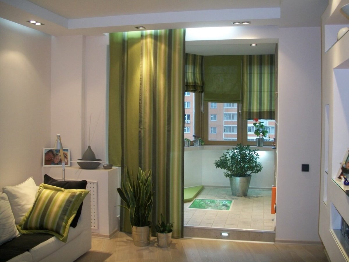 Арочный проем на балкон