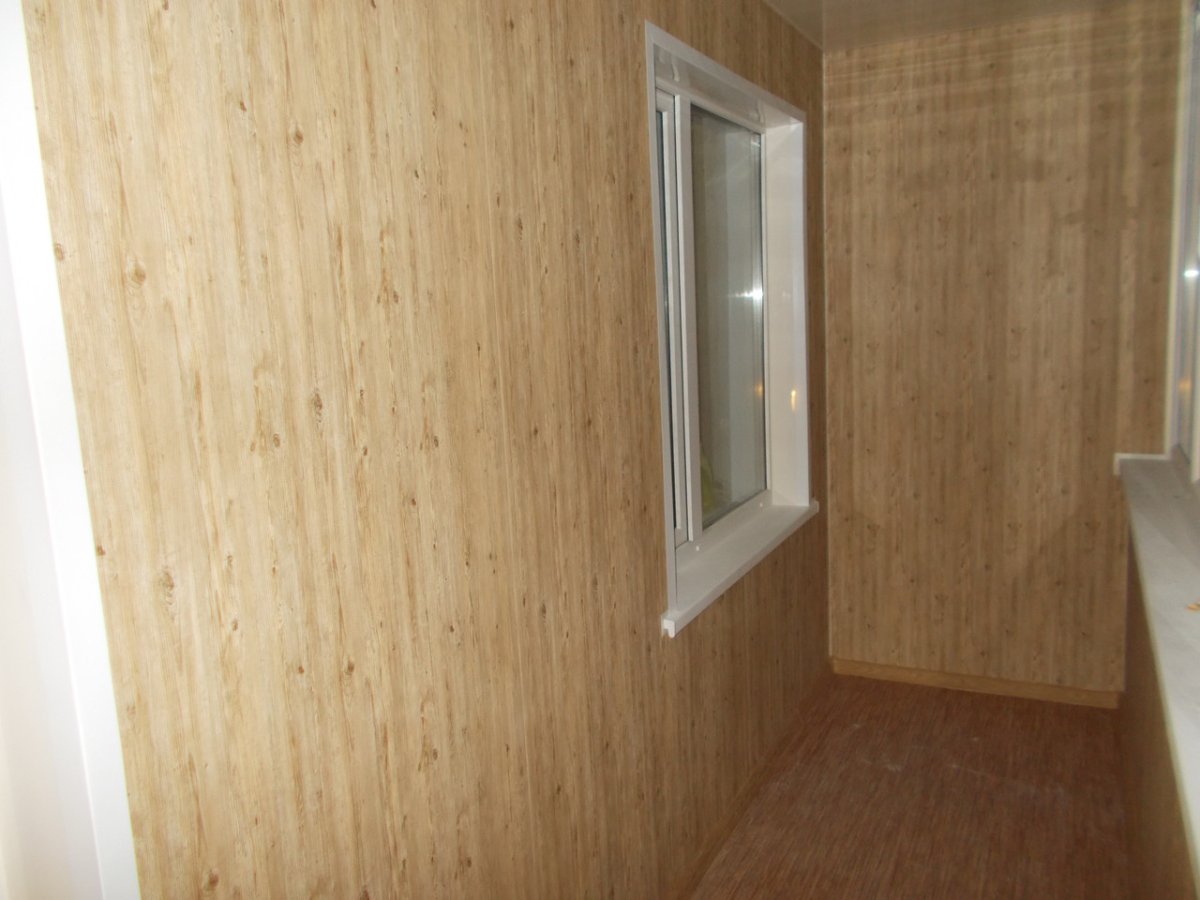 Панель для обшивки балкона изнутри