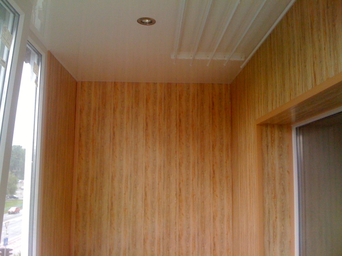 Обшивка стен МДФ панелями