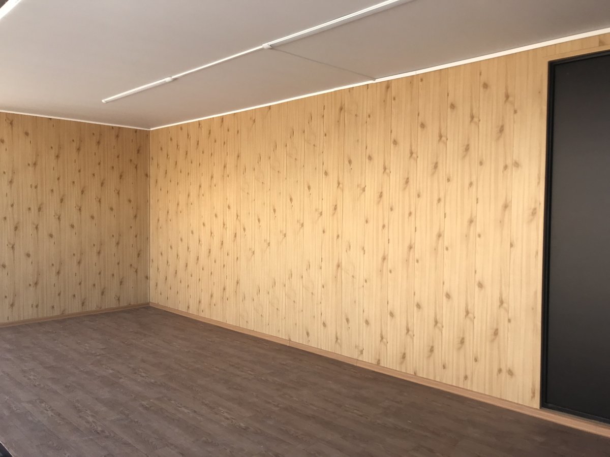 Отделка балкона штукатуркой