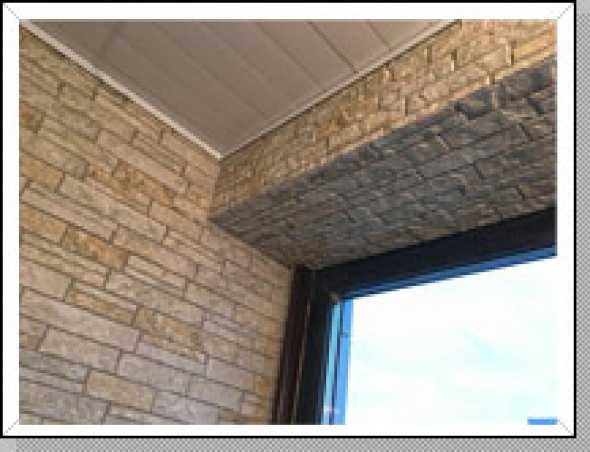 Отделка балкона деревом