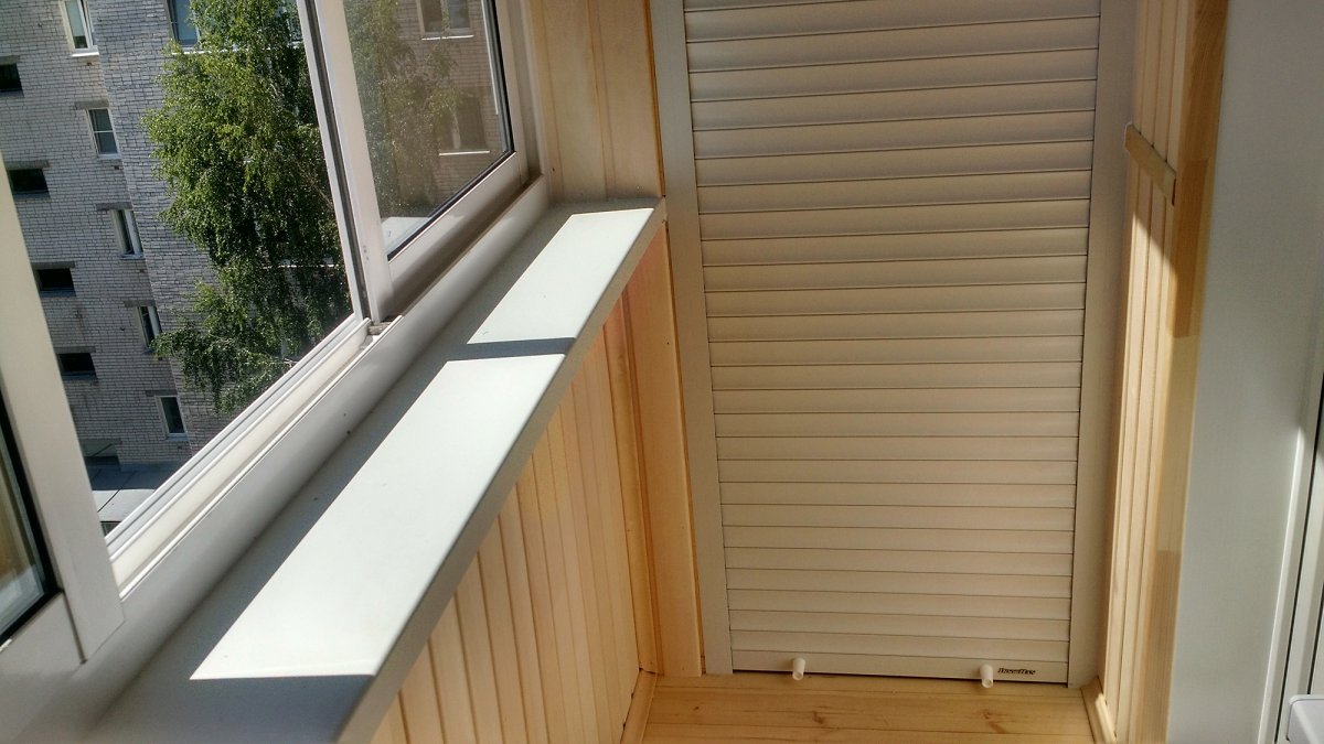 Обшивка балкона