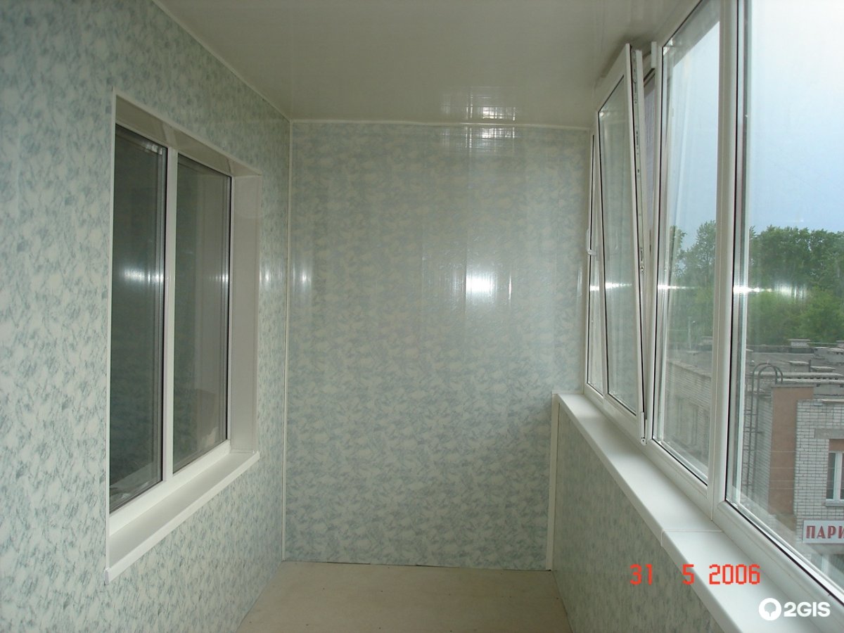 Отделка балкона