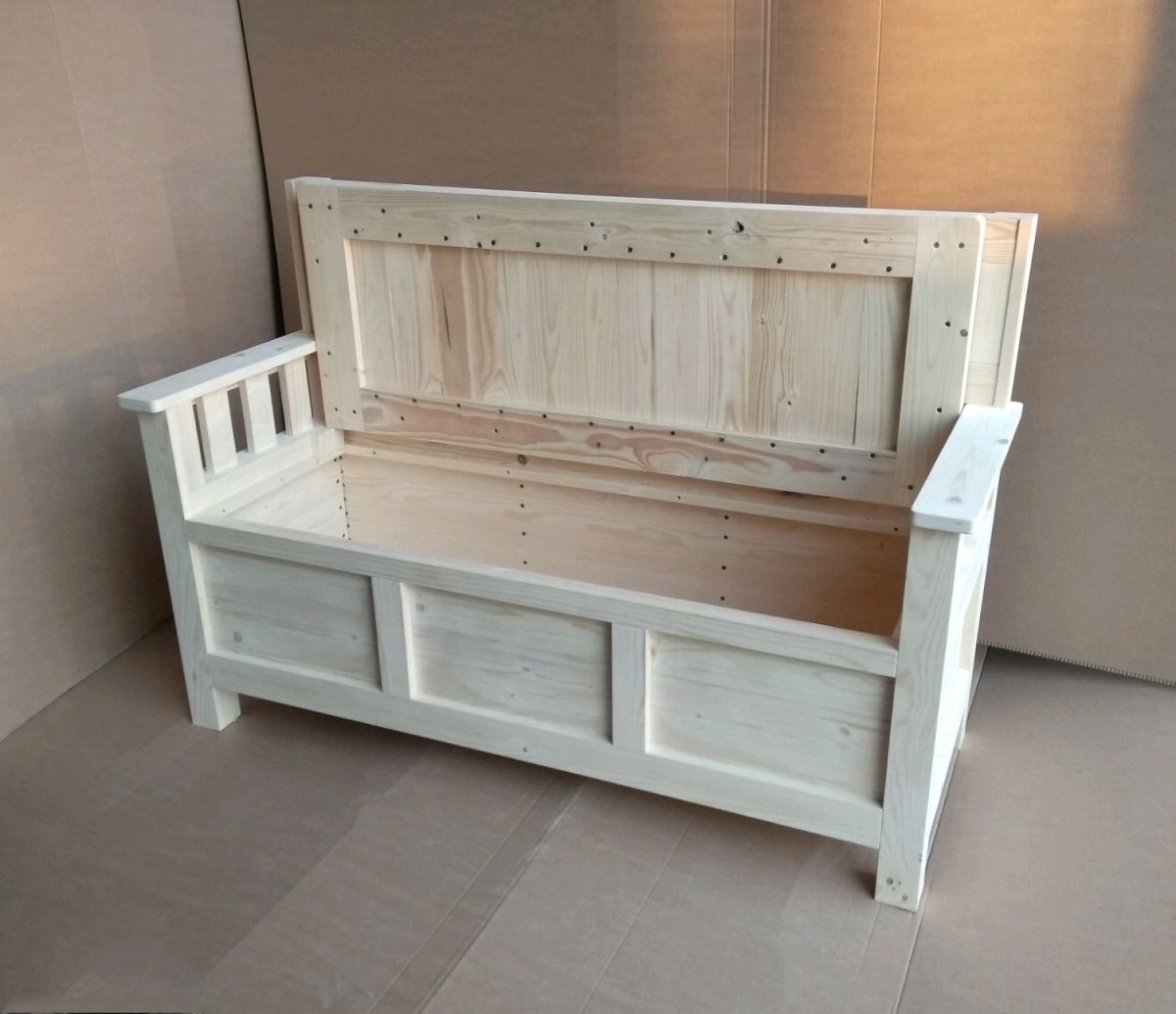 Скамья с тремя ящиками Seat benchhx14-114a