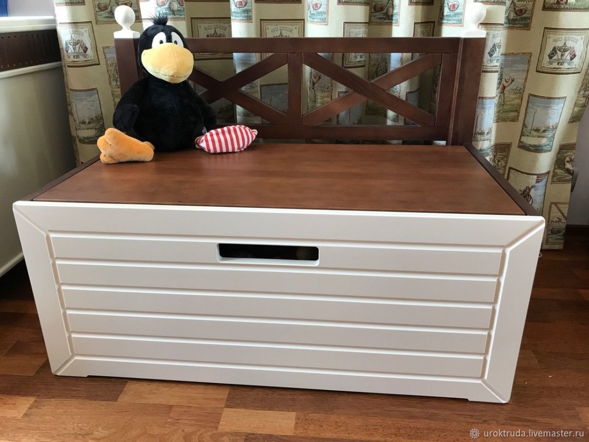 Скамья-сундук Хадсон