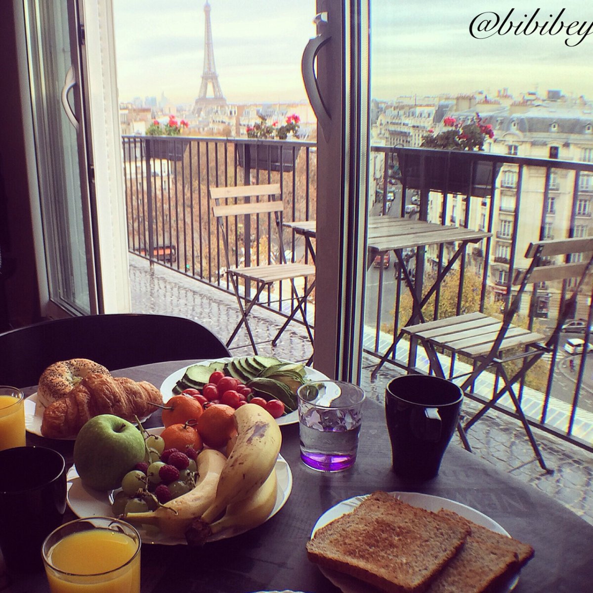 Завтрак на даче