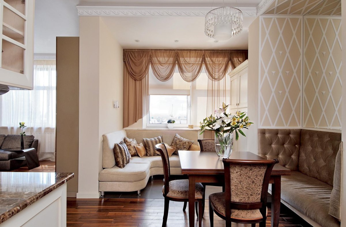 Коричневый балкон