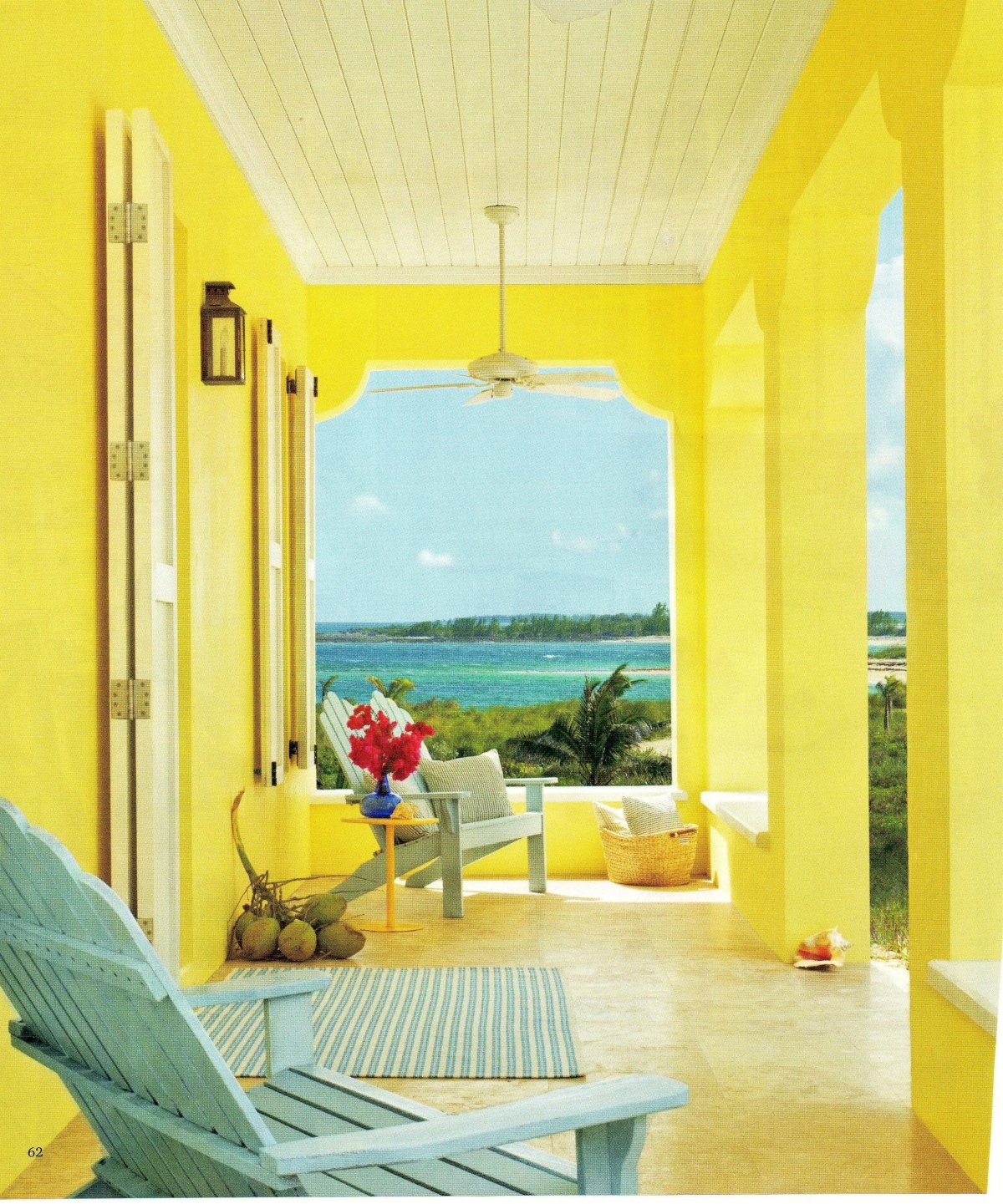 Балкон лаймового цвета