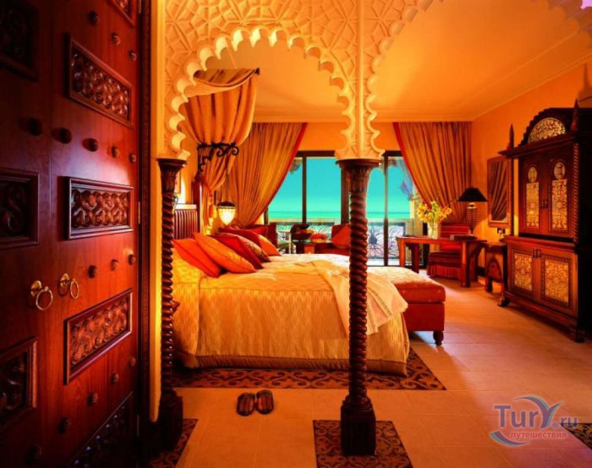 Jumeirah al Qasr 5*Deluxe (Дубай, Джумейра)