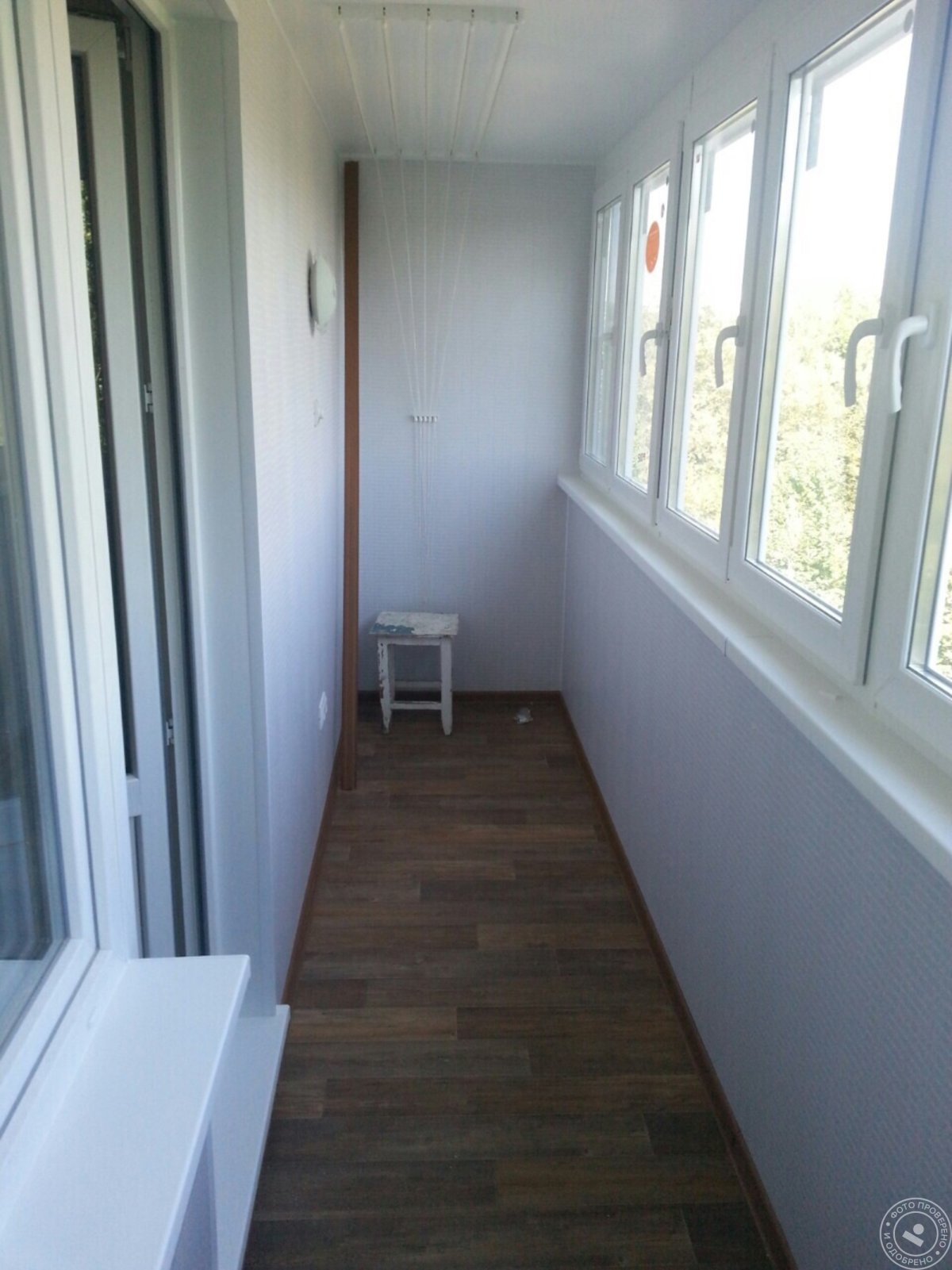 Отделка балкона панелями МДФ