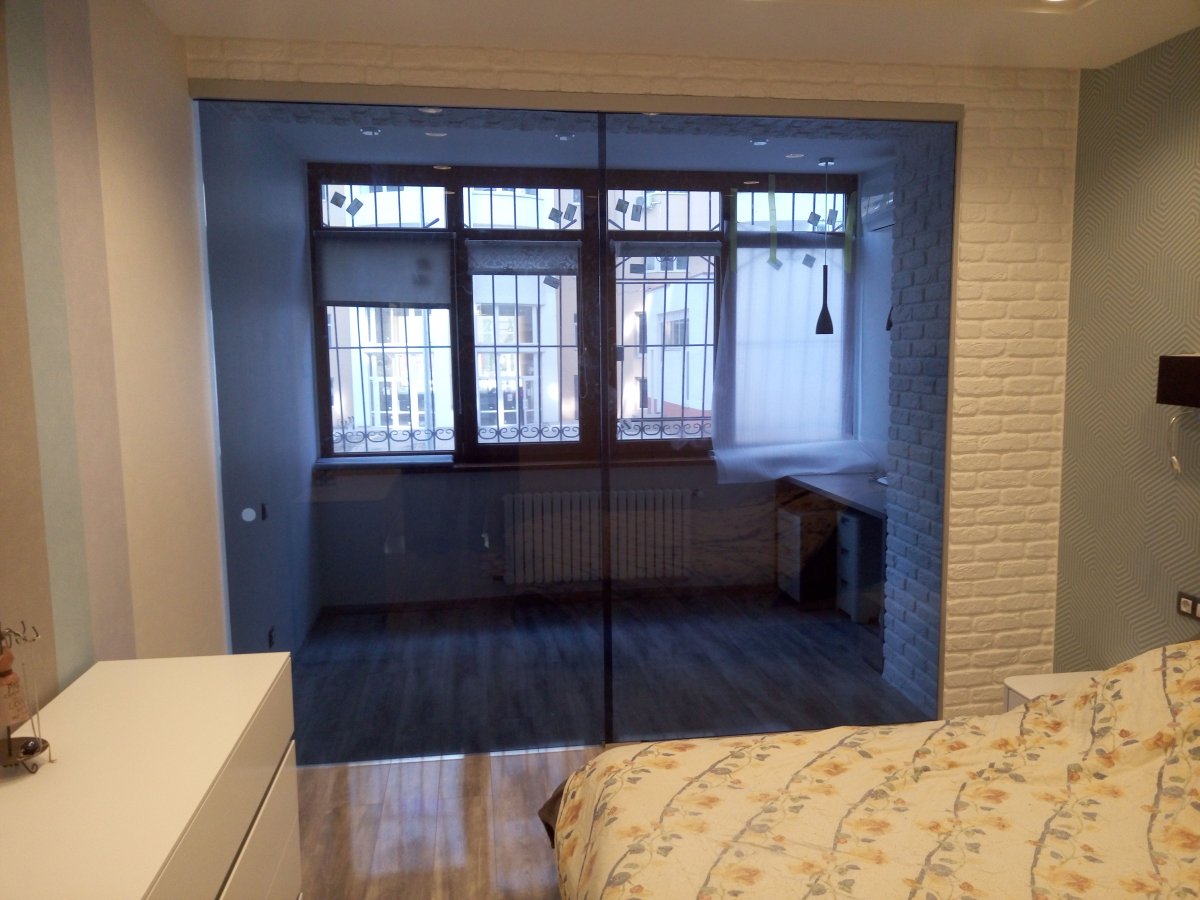 Декоративное стекло в интерьере