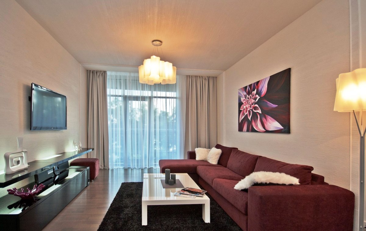 Расстановка мебели в прямоугольной гостиной