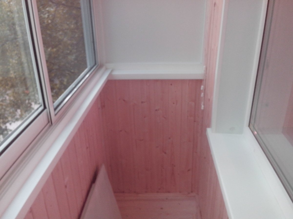 Отделка лоджии сайдингом внутри