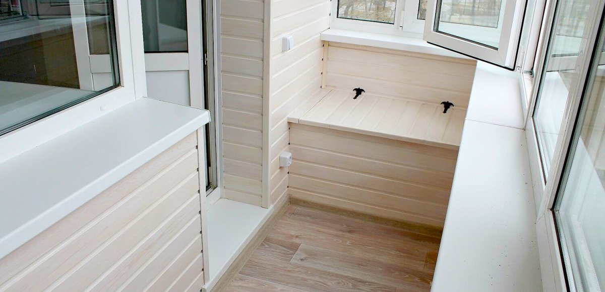 Отделка лоджии сайдингом внутри