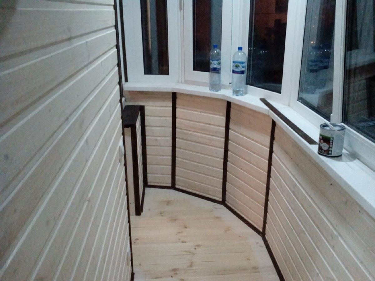 Обшивка балкона панелями ПВХ