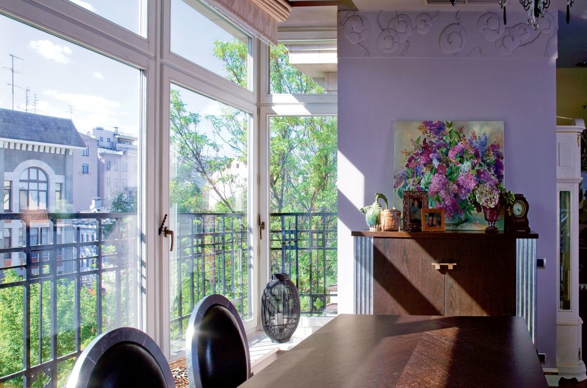 Веранда в лиловых тонах